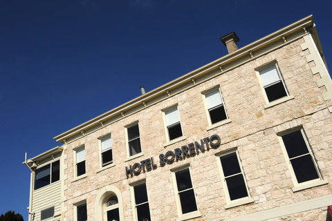 Hotel Sorrento - Accommodation Mount Tamborine 32