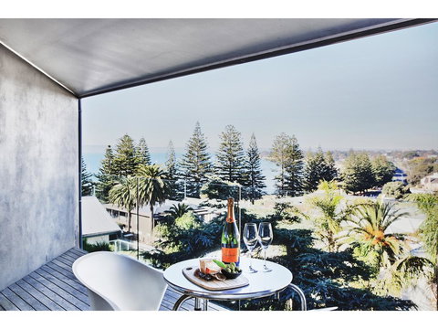 Hotel Sorrento - Accommodation Mount Tamborine 25