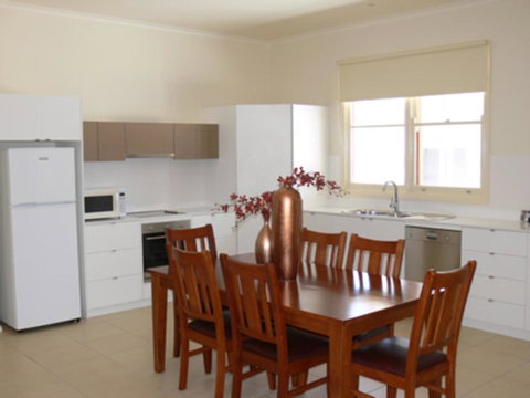 The Victoria Apartments - Accommodation Mount Tamborine 21