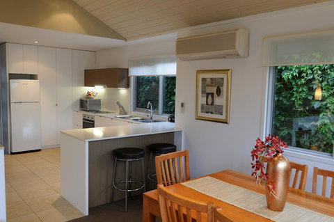 The Victoria Apartments - Accommodation Mount Tamborine 7