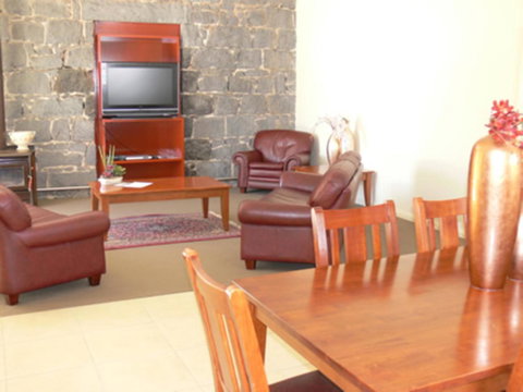 The Victoria Apartments - Accommodation Mount Tamborine 30