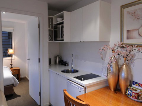 The Victoria Apartments - Accommodation Mount Tamborine 18