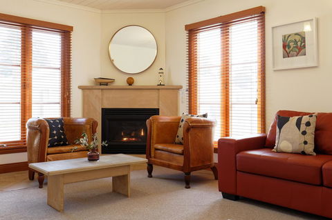 54 On Bank - Accommodation Mount Tamborine 28