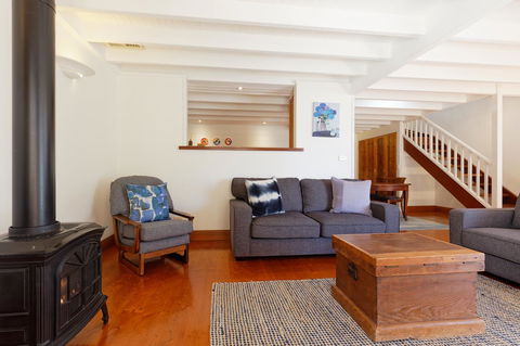 54 On Bank - Accommodation Mount Tamborine 6