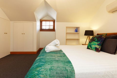 54 On Bank - Accommodation Mount Tamborine 40