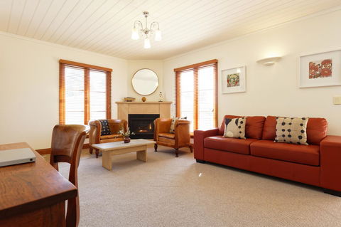 54 On Bank - Accommodation Mount Tamborine 29