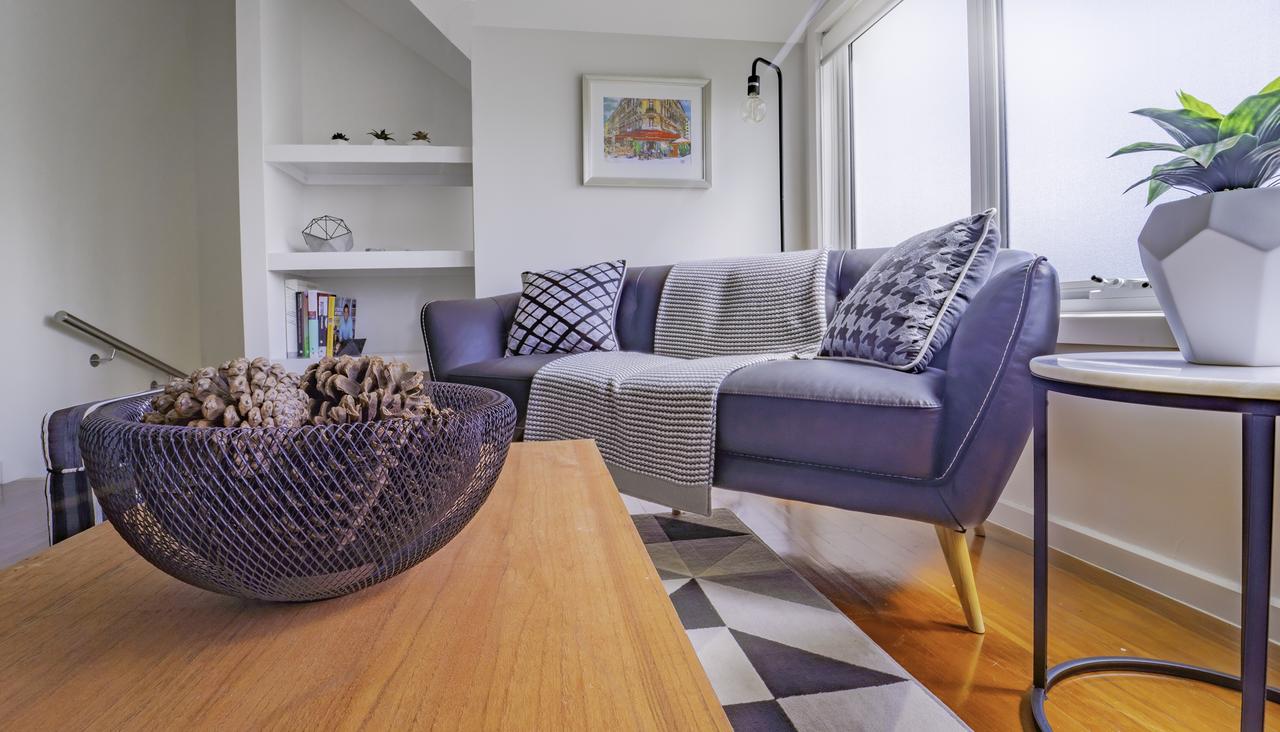 Williamstown VIC Accommodation Mount Tamborine