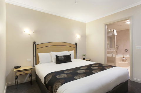 Melbourne Metropole Central Official - Accommodation Mount Tamborine 2