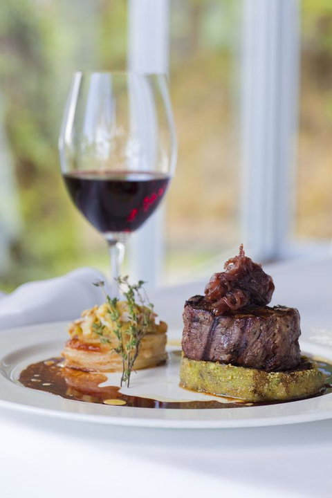 Chris\'s Beacon Point Restaurant & Villas - Accommodation Mount Tamborine 10