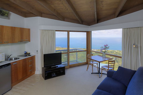 Chris\'s Beacon Point Restaurant & Villas - Accommodation Mount Tamborine 5