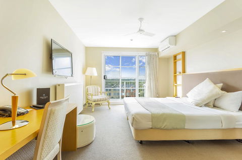 Deep Blue Hotel & Hot Springs - Accommodation Mount Tamborine 41