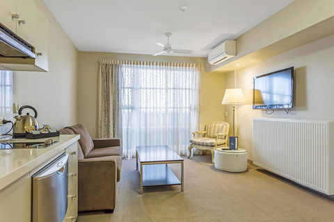 Deep Blue Hotel & Hot Springs - Accommodation Mount Tamborine 42