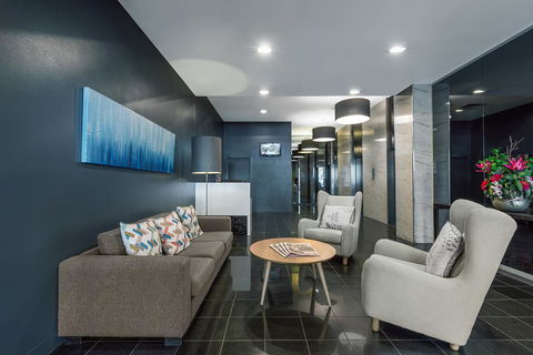 Mantra 100 Exhibition - Accommodation Mount Tamborine 3