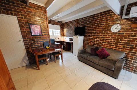 Greenvale Holiday Units - Accommodation Mount Tamborine 7