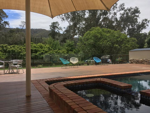 Bright Chalet - Accommodation Mount Tamborine 19