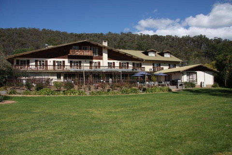 Bright Chalet - Accommodation Mount Tamborine 0