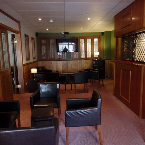 Bright Chalet - Accommodation Mount Tamborine 15