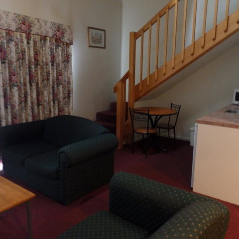 Bright Chalet - Accommodation Mount Tamborine 9