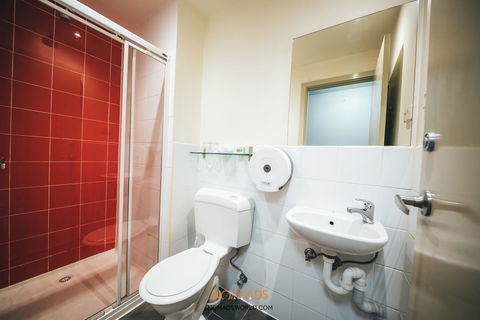 Nomads Melbourne Backpackers - Accommodation Mount Tamborine 17