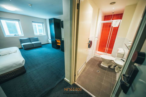 Nomads Melbourne Backpackers - Accommodation Mount Tamborine 20