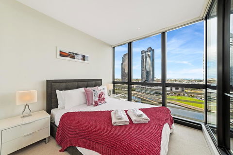 Best Views On Collins - Accommodation Mount Tamborine 35