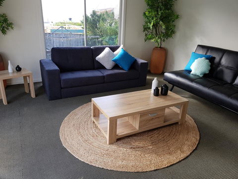 Dromana Holiday Beach House - Accommodation Mount Tamborine 5