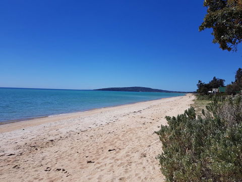 Dromana Holiday Beach House - Accommodation Mount Tamborine 7