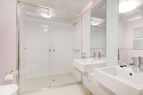 Waterfront Melbourne Apartments - Accommodation Mount Tamborine 24