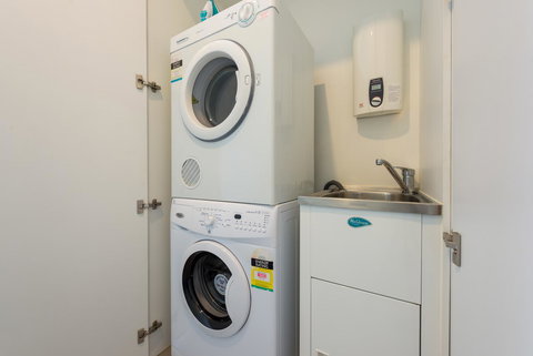 Amazing Accommodations: Vogue - Accommodation Mount Tamborine 25