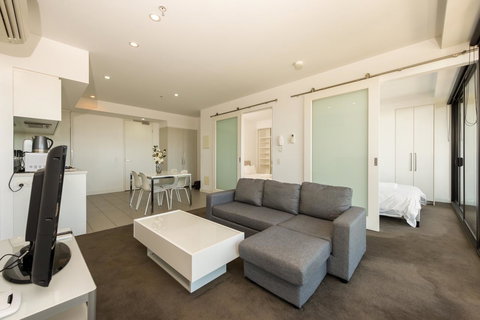 Amazing Accommodations: Vogue - Accommodation Mount Tamborine 32