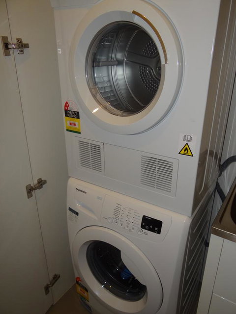 Amazing Accommodations: Vogue - Accommodation Mount Tamborine 12