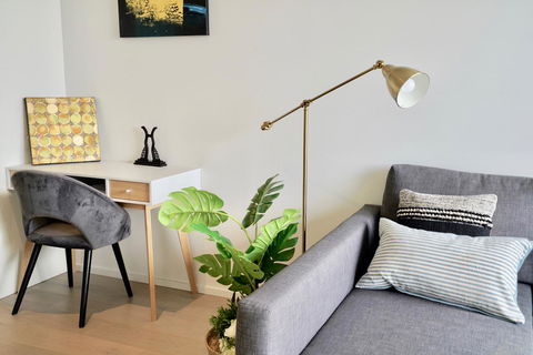 Pride Docklands Waterfront Apartment City View - Accommodation Mount Tamborine 15