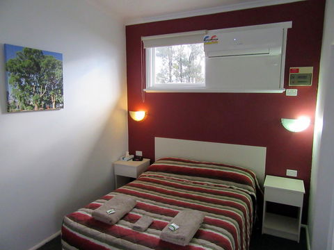 The Highlander Motel - 24HR Check In - Accommodation Mount Tamborine 10