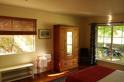 Merrimeet Cottages - Accommodation Mount Tamborine 44