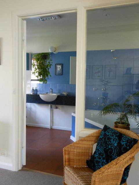 Merrimeet Cottages - Accommodation Mount Tamborine 8