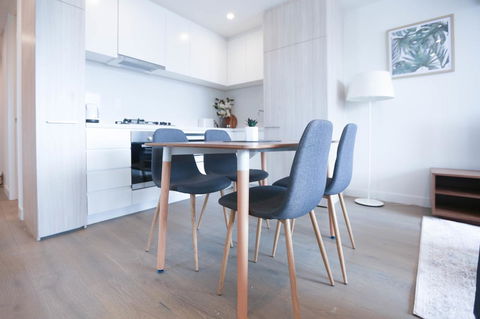 Box Hill 2 Bedroom Apt (La Maison) 02 - Accommodation Mount Tamborine 1