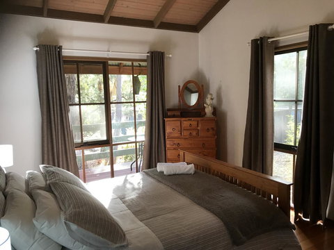 Day Dream Cottage - Accommodation Mount Tamborine 17