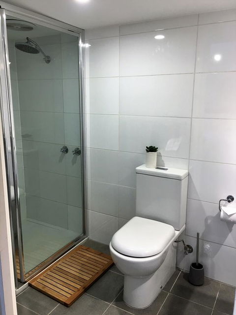 The Cosy Bungalow - Accommodation Mount Tamborine 8