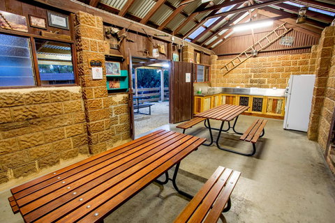 BIG4 Castlemaine Gardens - Accommodation Mount Tamborine 26