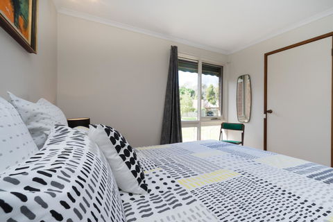 Uptown Frankston - Accommodation Mount Tamborine 5