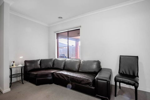 Holiday Rose - Accommodation Mount Tamborine 2