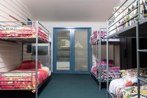 The Orchard House - Accommodation Mount Tamborine 10