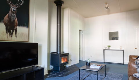 The Orchard House - Accommodation Mount Tamborine 3