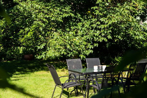 The Orchard House - Accommodation Mount Tamborine 1
