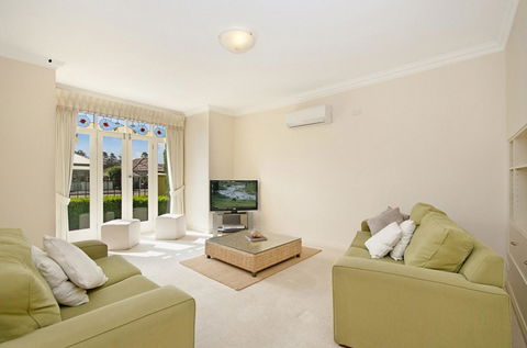 Sea Shells On Banyan Apartment - Accommodation Mount Tamborine 1