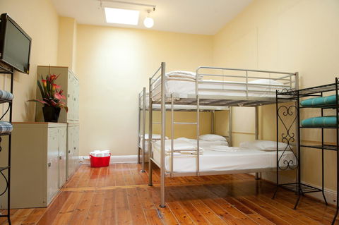 Hotel Claremont Guest House - Accommodation Mount Tamborine 34