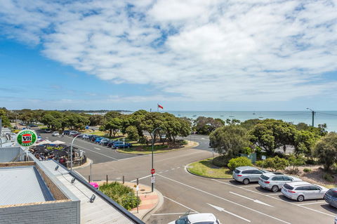 Blairgowrie Apartment 1 - On The Beach - Accommodation Mount Tamborine 7