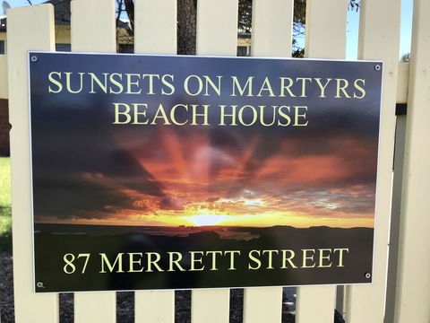 Sunsets On Martyrs Luxury Coastal Beach House Peterborough - Accommodation Mount Tamborine 21