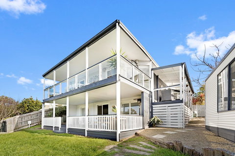 Peninsula Retreat - Accommodation Mount Tamborine 1