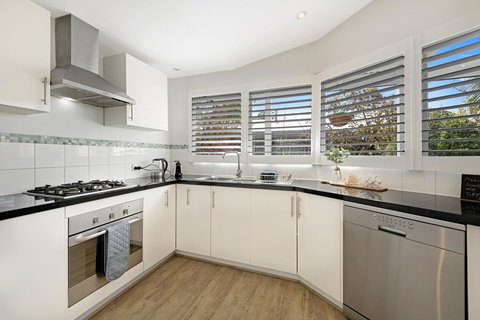 Peninsula Retreat - Accommodation Mount Tamborine 12